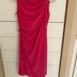 Beautiful pink sleeveless dress by Lanvin size 36.